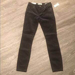 NWT Pacsun Courdoroy/Velvet Skinny’s 😻👏🏽